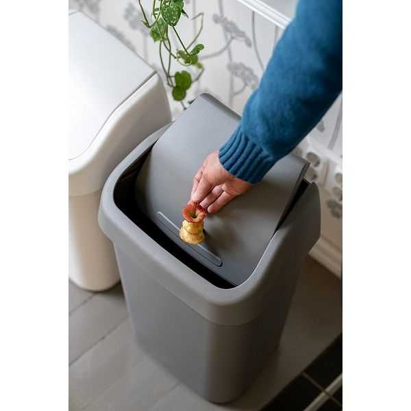 Poubelle à couvercle basculant style moderne 25 litres