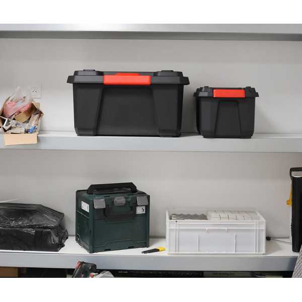 Caisse de rangement solide noire avec roulettes 70 litres